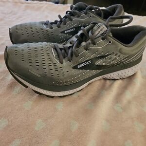 Brooks Ghost 13 Mens Size 10 Gray  Athletic Running Shoes